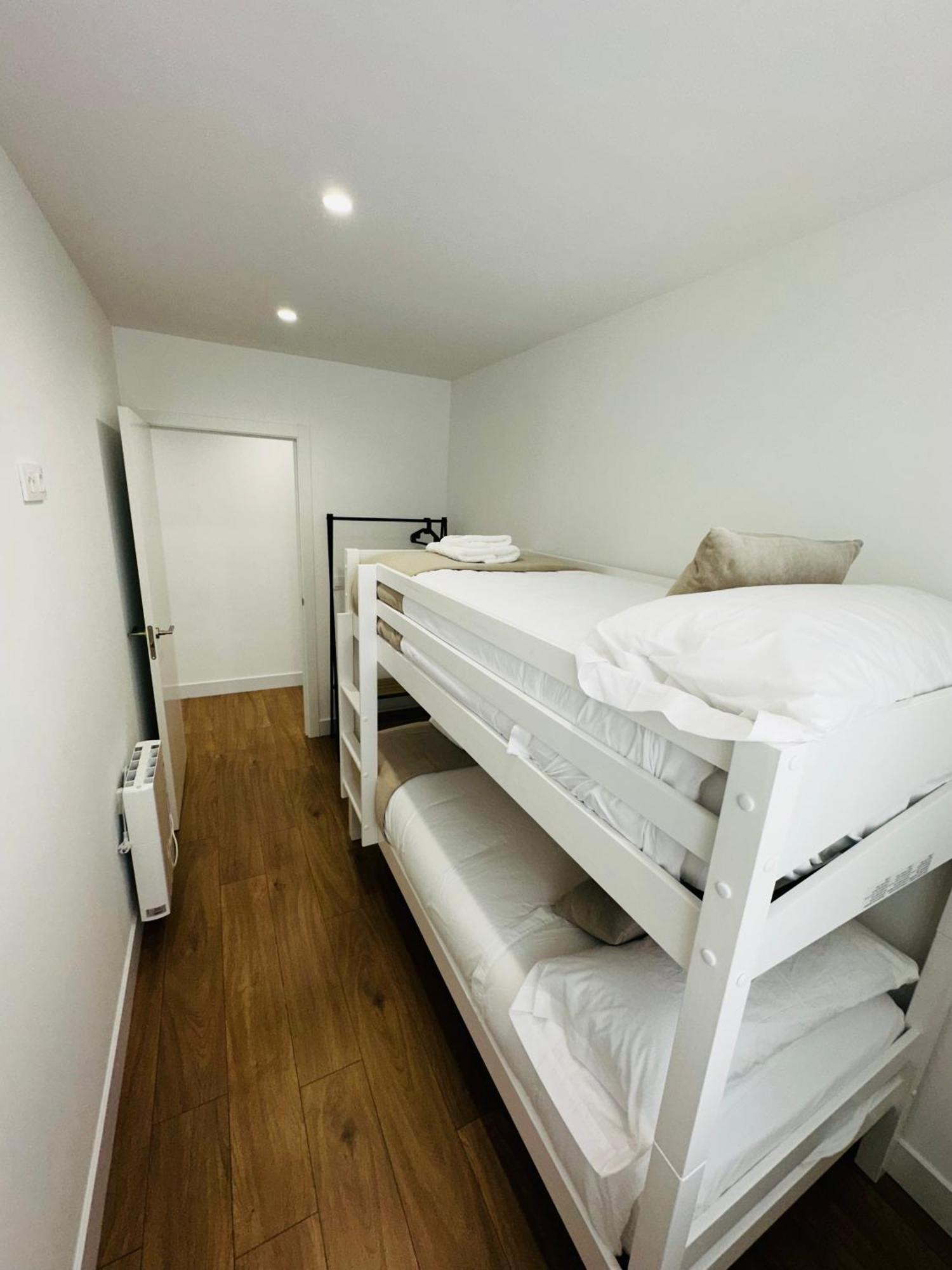 Apartamento O Lar De Don Basilio Redondela Exterior foto