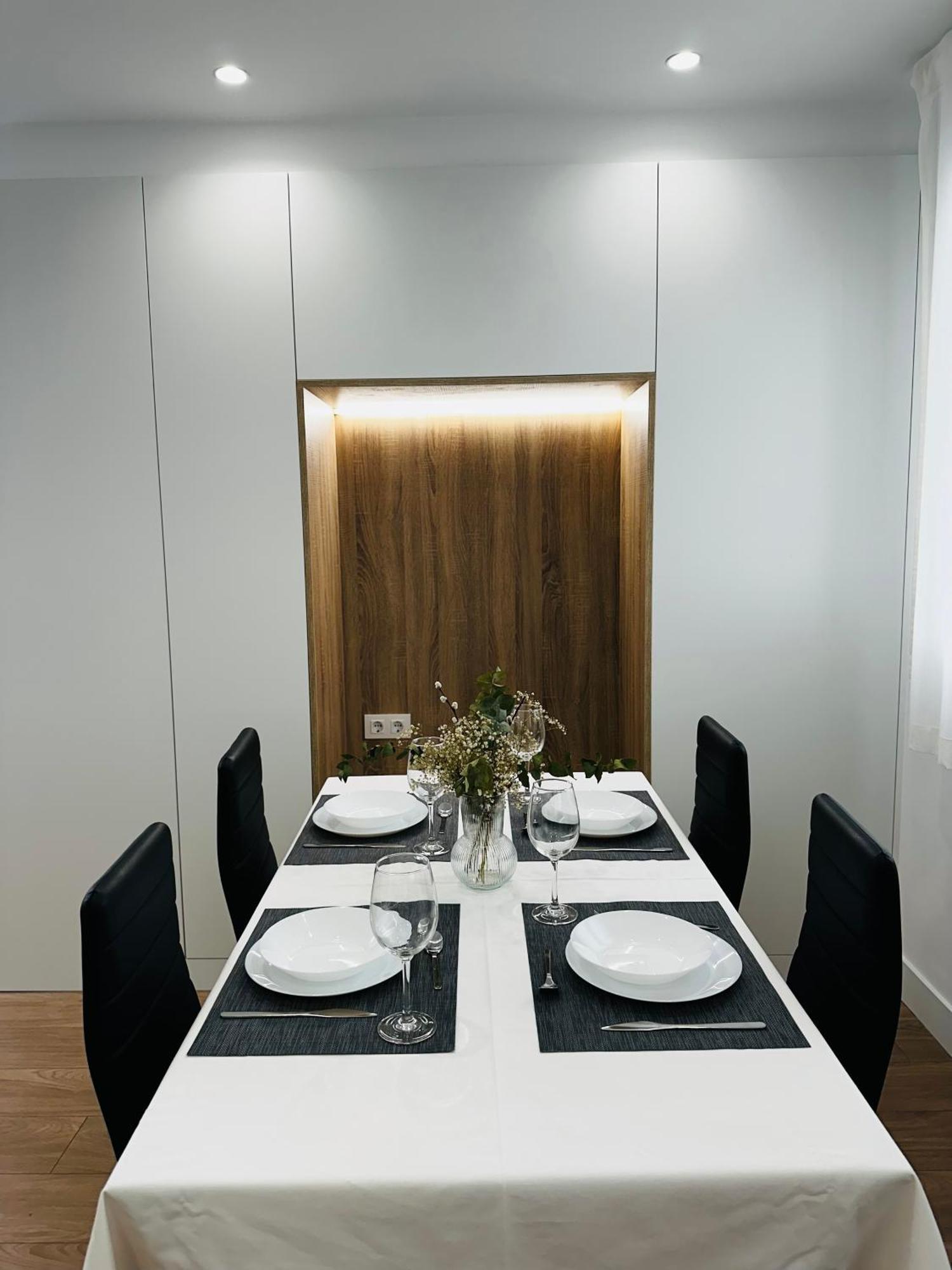 Apartamento O Lar De Don Basilio Redondela Exterior foto